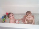 Christian and Paige Bath Time * 1152 x 864 * (135KB)